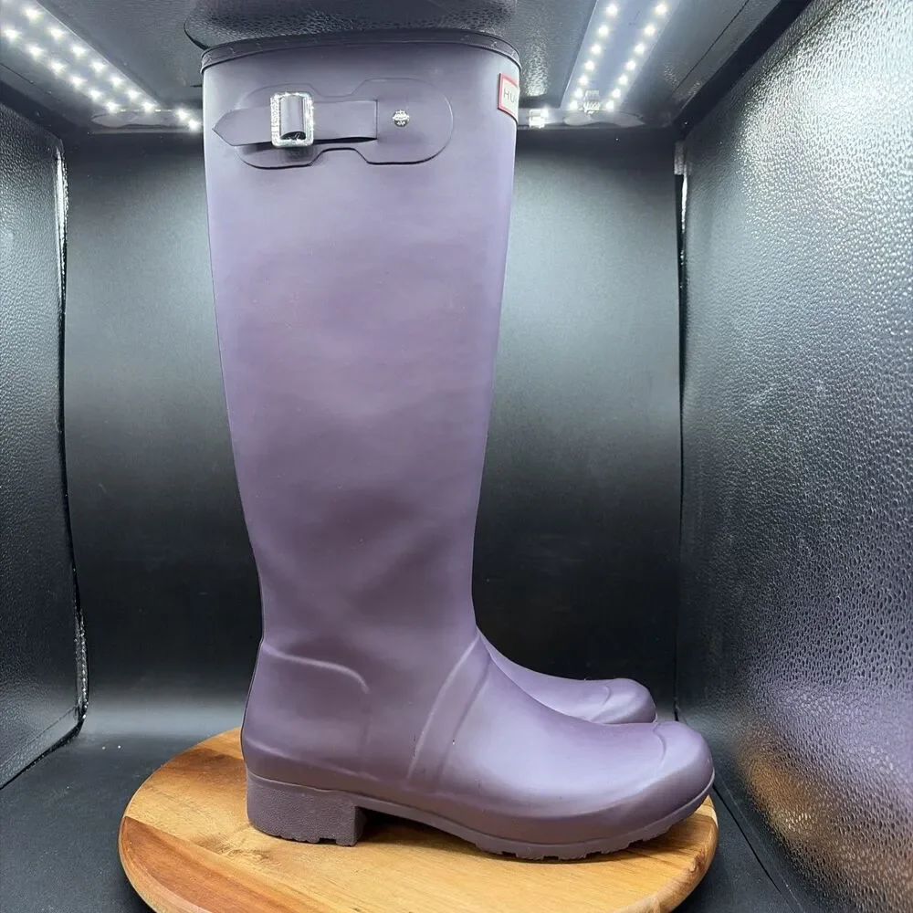 HUNTER Original Tour Womens Size 8 Boots Tall Purple Shoes